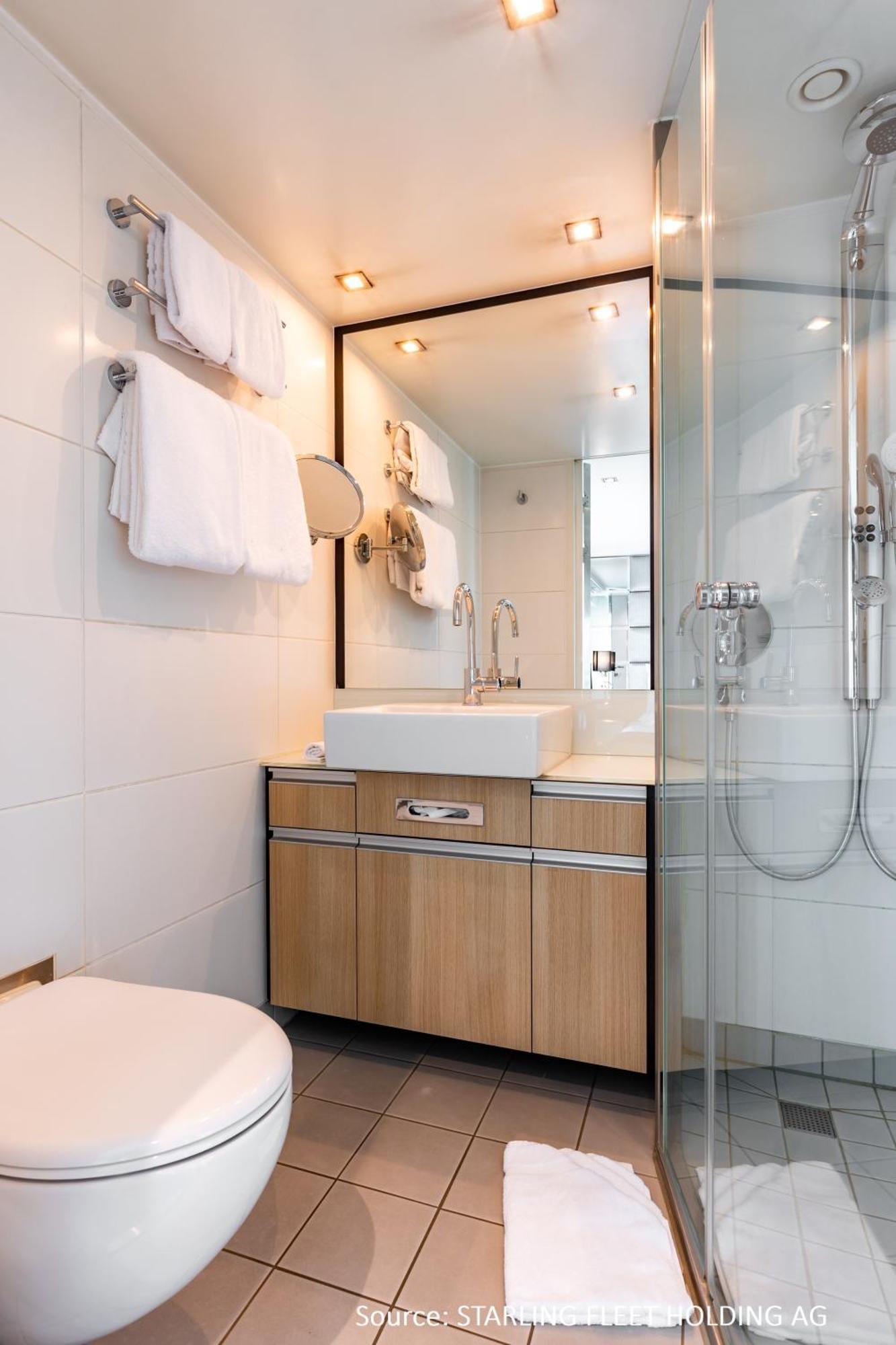 Kd Hotelship Duesseldorf Comfort Plus Ngoại thất bức ảnh
